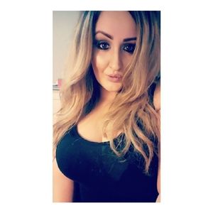 Meet your Posher, Claudia